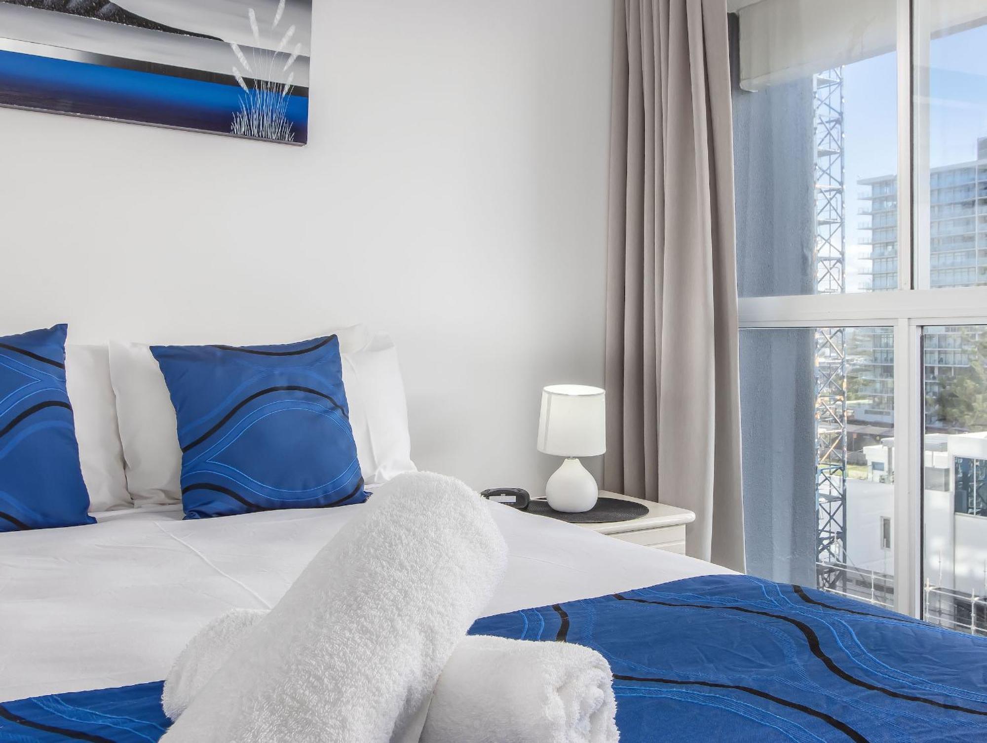Baronnet Apartments โกลด์โคสต์ ภายนอก รูปภาพ